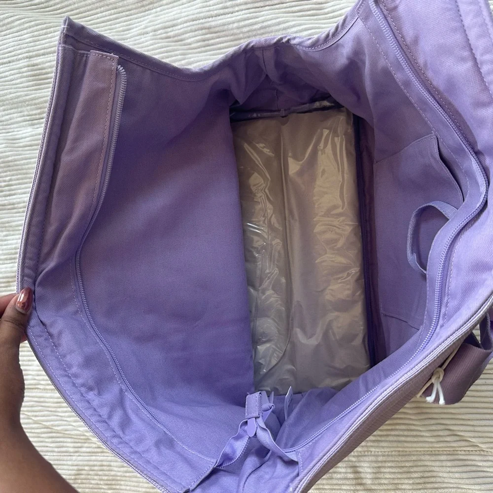 NWOT Wild One Pet Carrier in Lilac